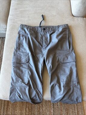 H&M Gray Cargo Pants with Utility Pockets